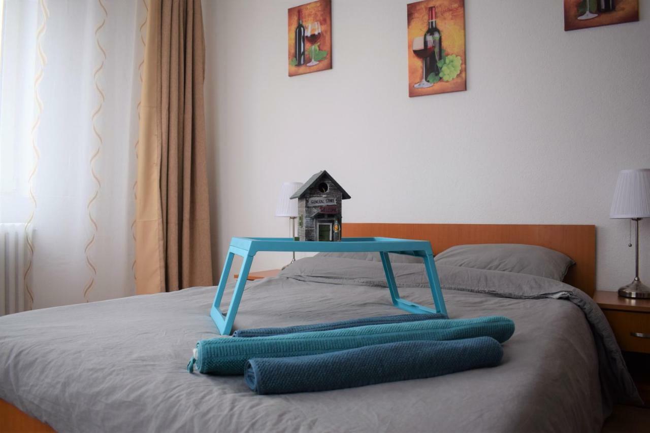 Resedinta Lui Calin Leilighet Bucureşti Eksteriør bilde