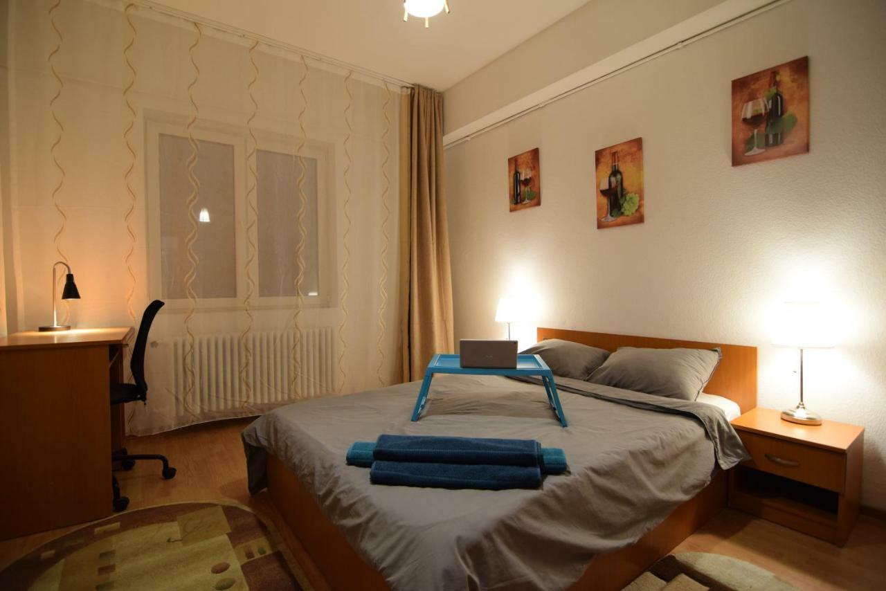 Resedinta Lui Calin Leilighet Bucureşti Eksteriør bilde